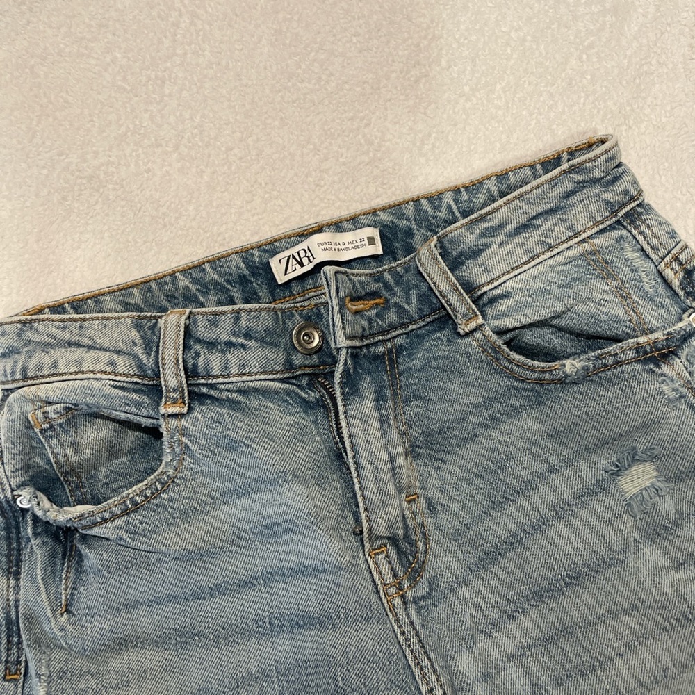 Zara Distressed Straight Leg Jeans